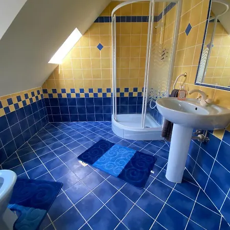 A- Vila Balatonfüred